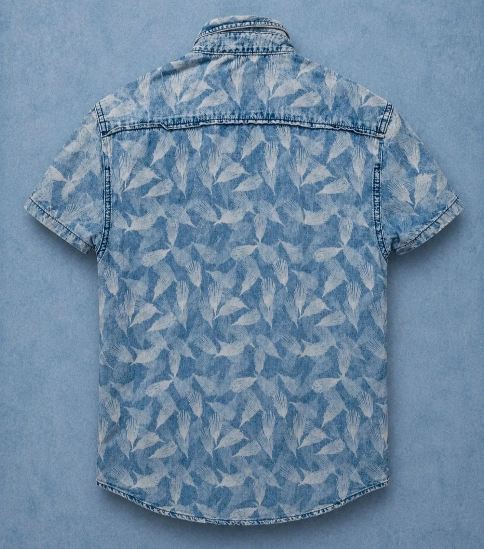 Camisa viral vaquera de manga corta Bershka con talla S – photo 4